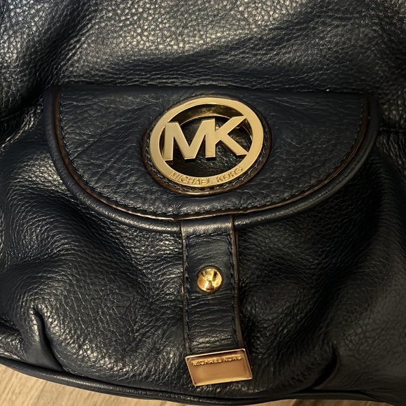 Michael Kors handbag - Picture 2 of 11
